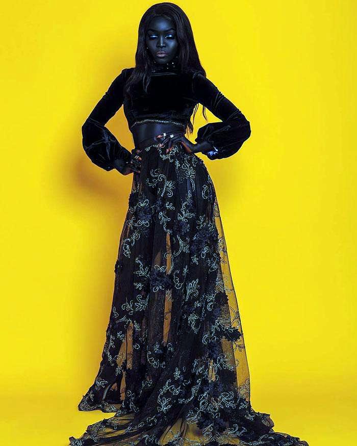 Модель Ньяким Гатвех по прозвищу "Королева тьмы"