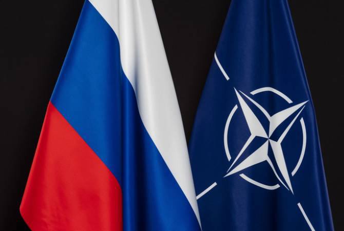 Война между НАТО и Россией может начаться до 2029 года. 3 ⚡️Война между НАТО и Россией может начаться до 2029 года. Об этом заявил глава Минобороны Германии Писториус. По его словам, изначально вооруженный конфликт должен был возникнуть в 2029 году, однако сейчас некоторые военные эксперты считают, что это возможно уже в 2028-м. «Некоторые военные историки даже считают, что мы провели последнее мирное лето», — отметил он. 👉 Новости | INFOPULSE