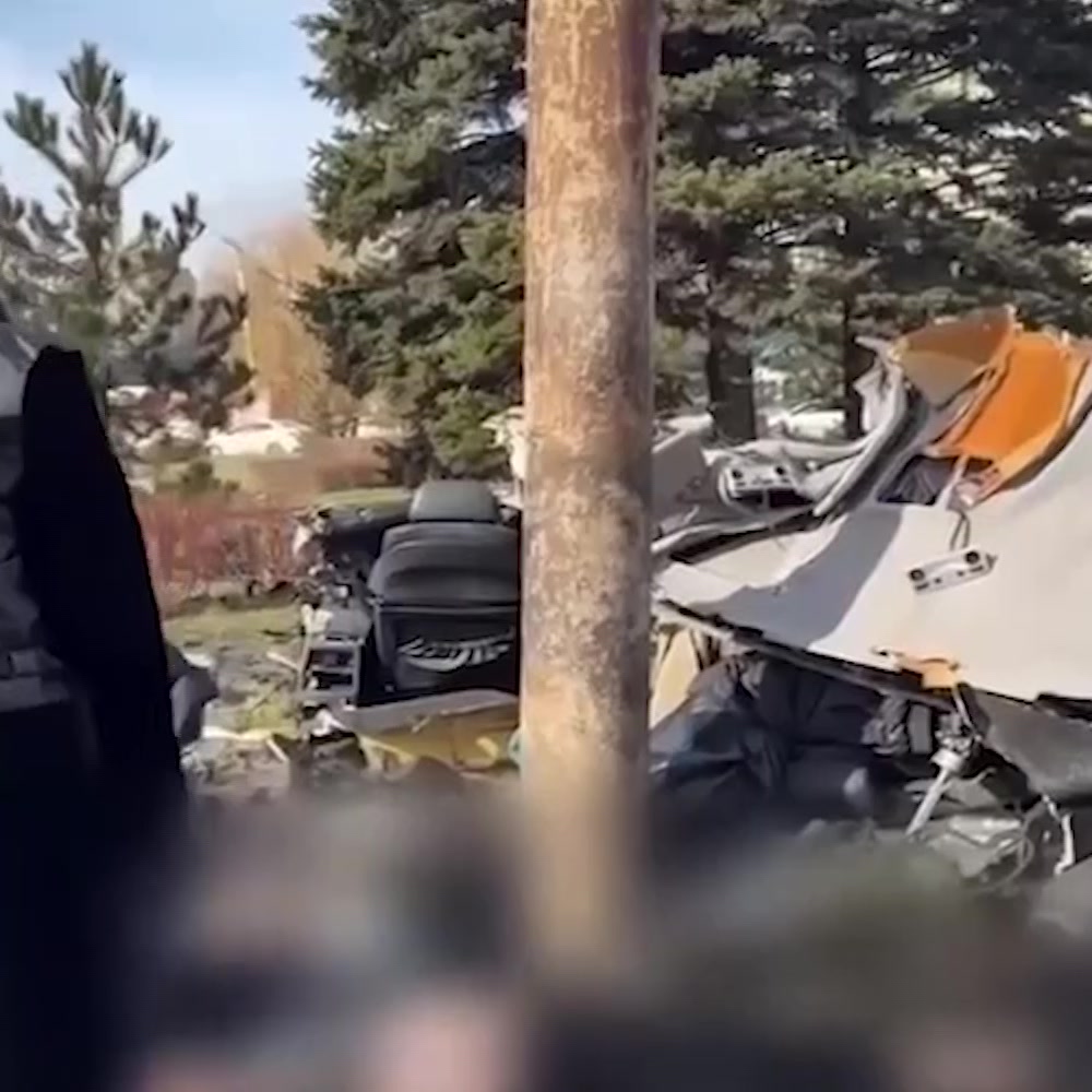 BMW разорвало пополам три человека погибли 9 Миниатюра видео