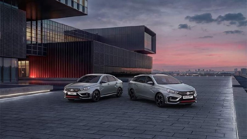 АвтоВАЗ начал продажи Lada Vesta Sport от 2