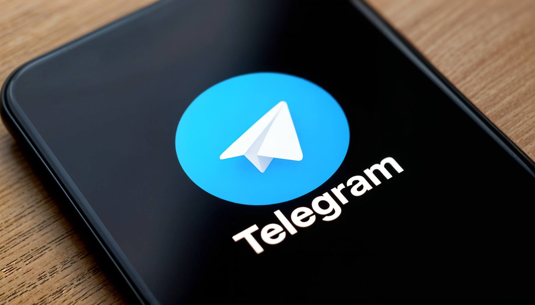 Есть высокая вероятность, что работа Telegram 3 Есть высокая вероятность, что работа Telegram в России будет восстановлена, заявили в Совете по правам человека. По словам члена СПЧ Ионова, команда мессенджера, скорее всего, договорится и выполнит те условия, которые требуются.
👉 Экономика | INFOPULSE