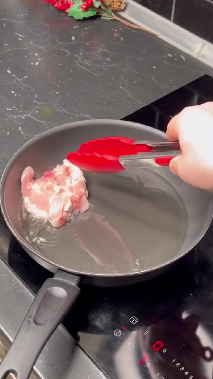 Булгур с курицей в нежном соусе Ингредиенты куриные бёдра -... 3 Миниатюра видео