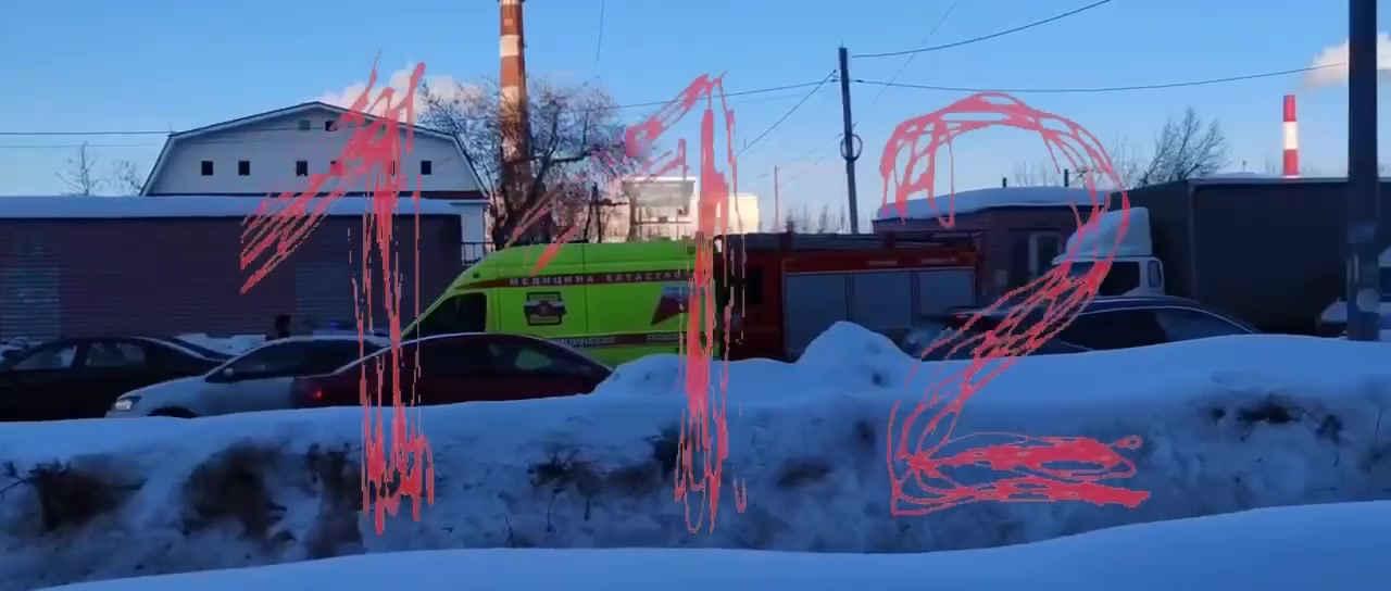 В Нижнем Новгороде при обрушении кровли погиб человек 5 Миниатюра видео