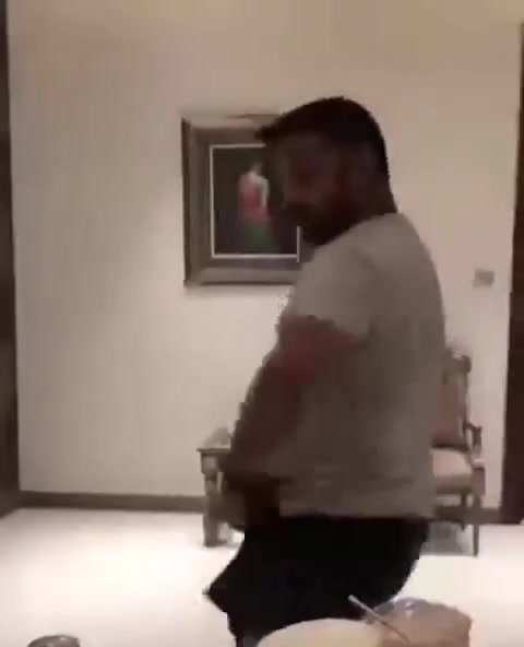 Миниатюра видео