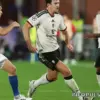 «Комо» разгромил «Манчестер Юнайтед» со счётом 4:1 в Лиге чемпионов
