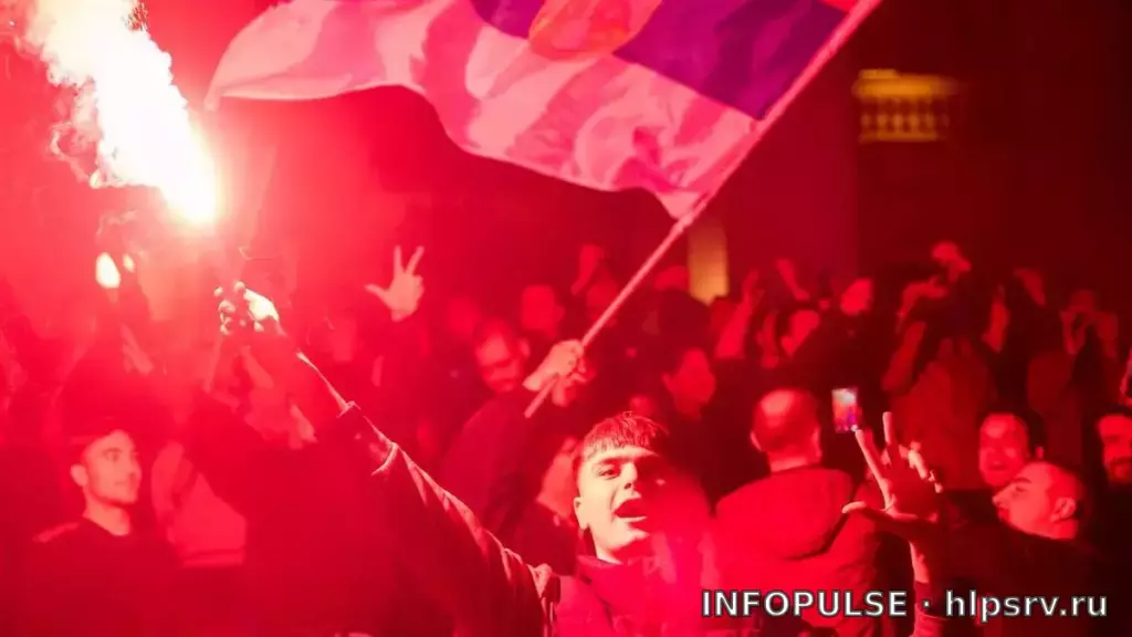 Сербия после выборов: «Студенческий список» сохранит курс на Москву 2 Сербия после выборов: «Студенческий список» сохранит курс на Москву. Источник: Lenta.ru