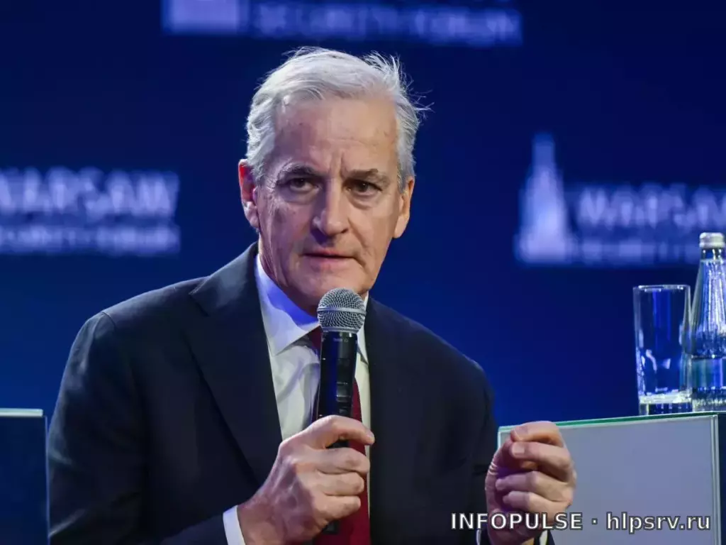 Стёре: разговор с Путиным длился 90 минут, Москва готовится к встрече в Абу-Даби 3 Стёре: разговор с Путиным длился 90 минут, Москва готовится к встрече в Абу-Даби — фото 2 из 2, источник: Lenta.ru